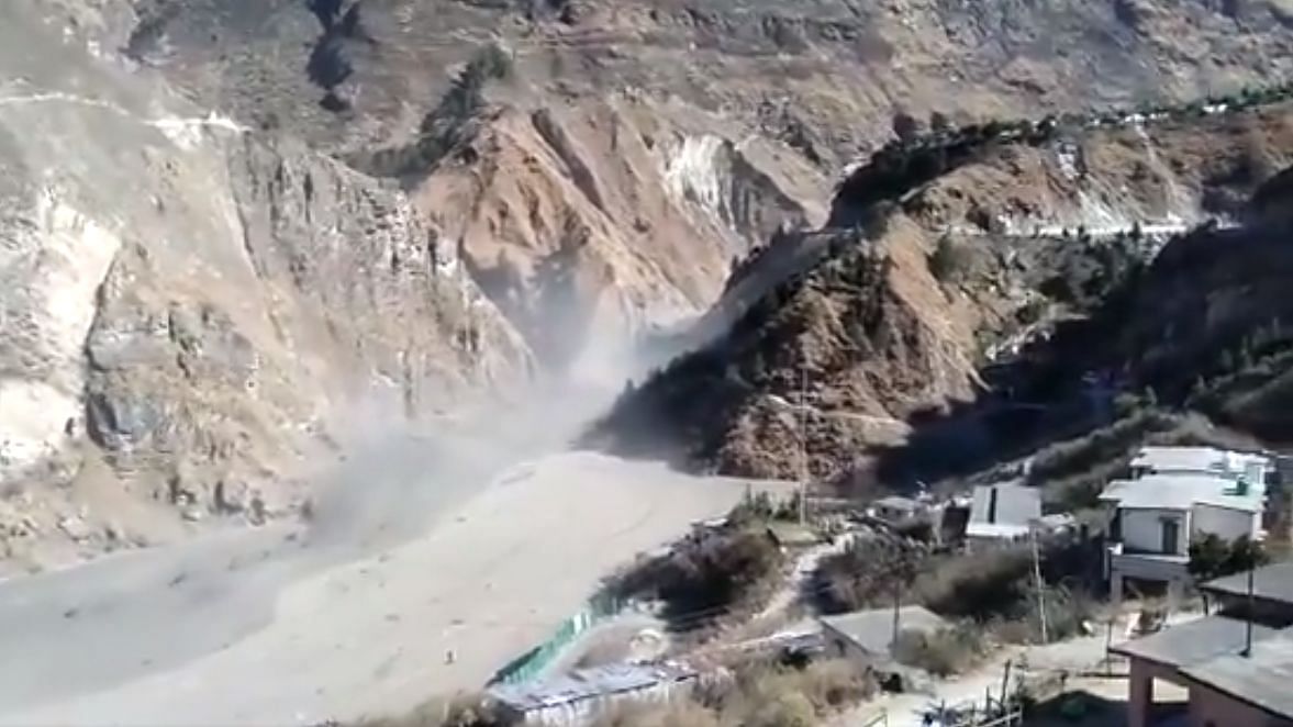 Flash Floods In Uttarakhand S Chamoli 150 Labourers Missing Over 100